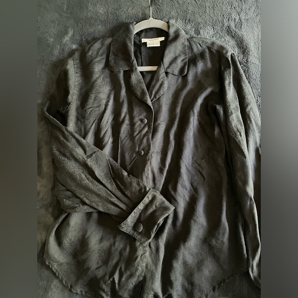 Vintage Geist 100% Silk Blouse - Picture 5 of 5